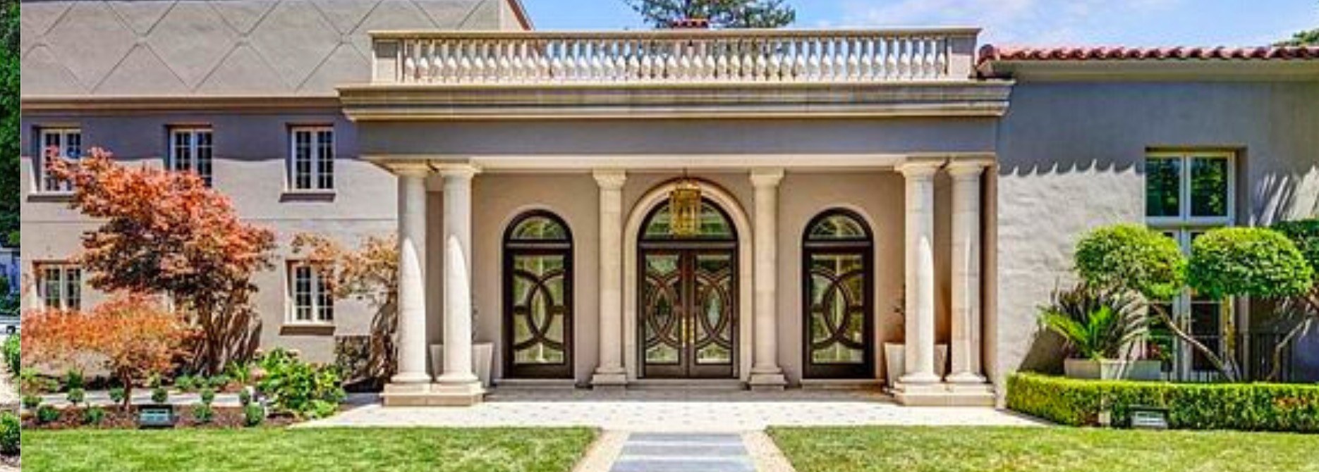 The first AGI House, Hillsborough — entrance